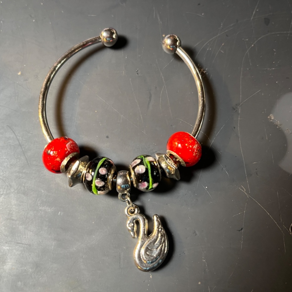 NWOT Handmade Pandora (like) Red Bangle Bracelet.